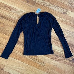Long sleeve black top